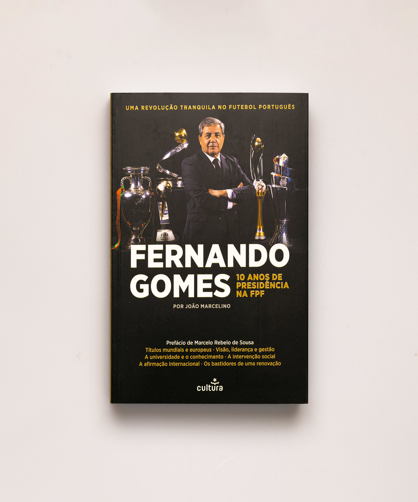 Livro "Fernando Gomes: 10 Anos de Presidência na FPF"